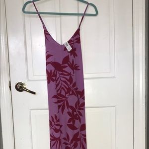 Maxi v-neck dress NWT